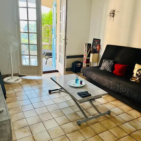 Beautiful House Garden-floor With Sea View & 10 Min Walk * Vallauris